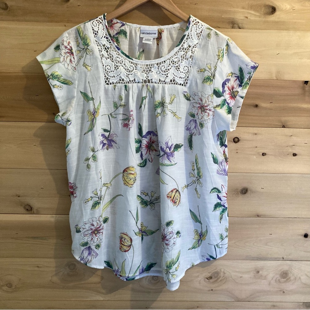 Liz Claiborne floral crochet neck top